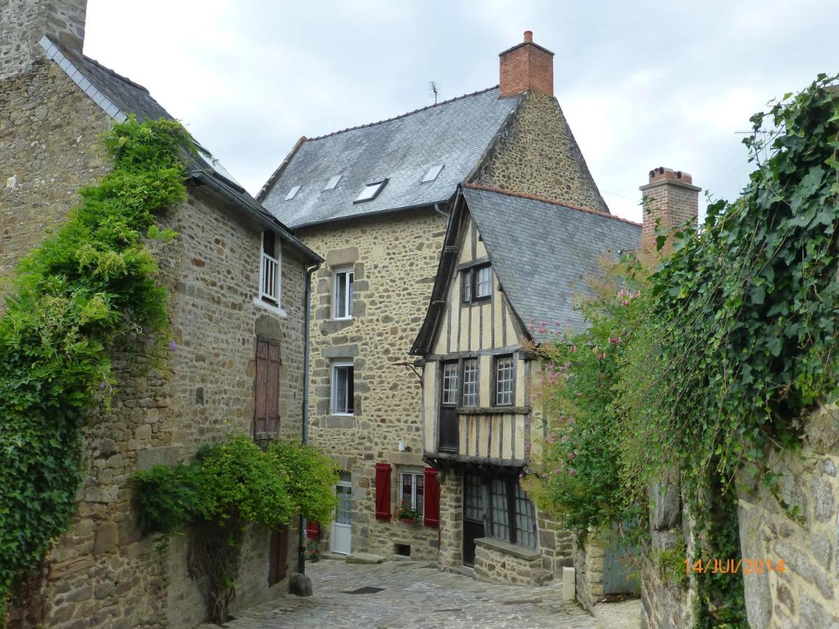 Le Logis De La Cour De Bretagne Au Port De Dinan Lanvallay 외부 사진